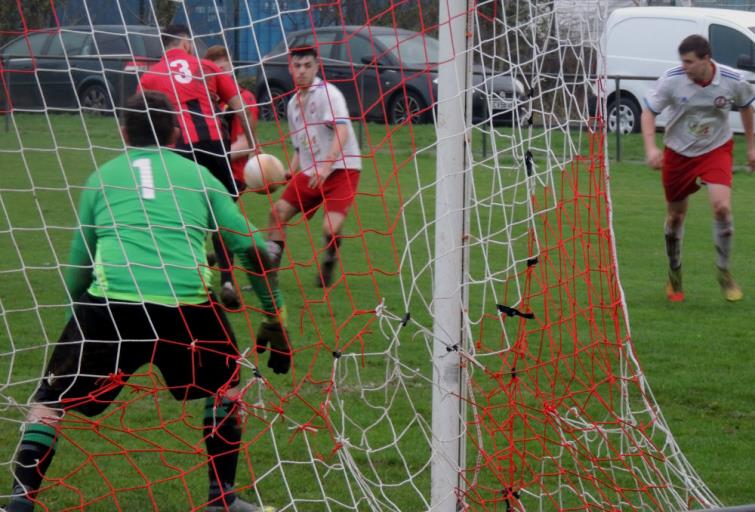 Goodwick defence stays strong at Phoenix Park